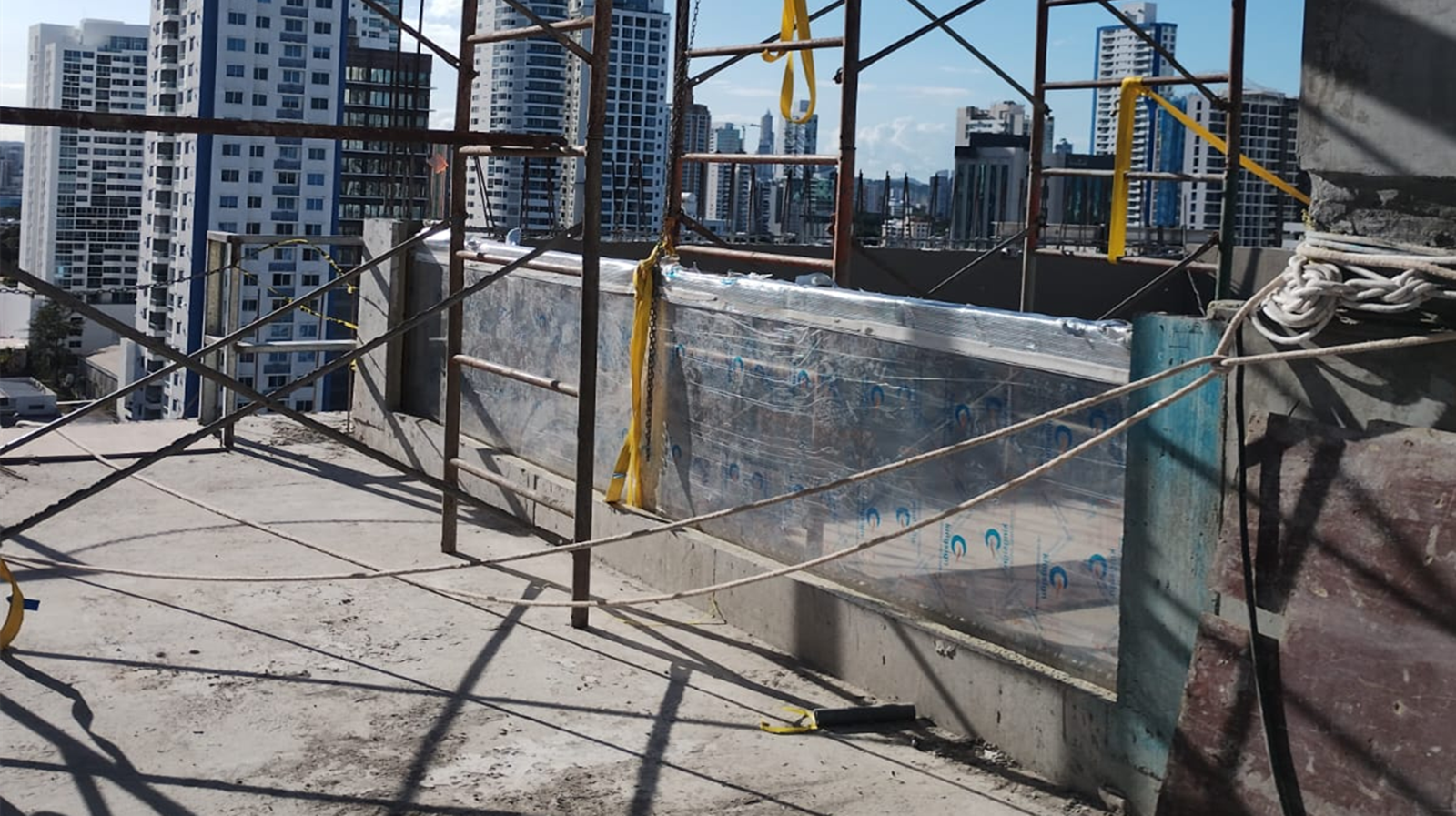 100 mm tjock akrylpanel för utomhuspoolfönster